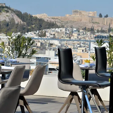 Hotel Athenaeum Smart 4*